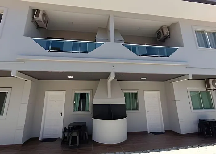 Residencial Brisa Do Mar 2 Apartamento Bombinhas